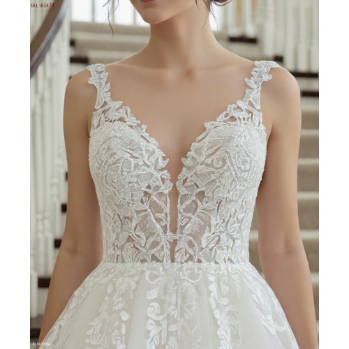 Romantic Plunge V-Neck Ball Gown with Tiered Tulle Skirt and Lace Appliqué - BLL-B34743