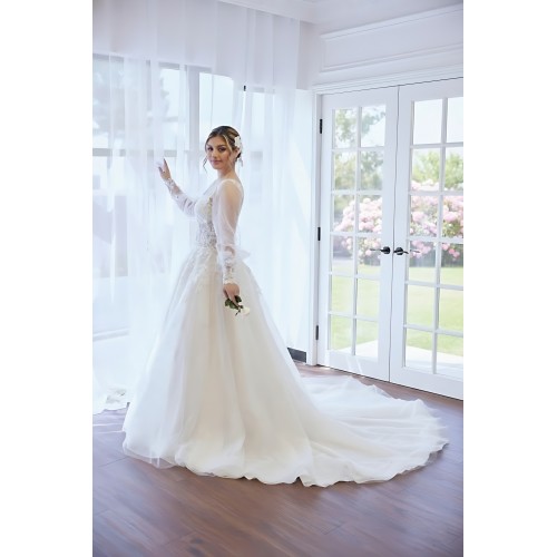 A-line Plunge V  Sequined Floral Lace Tulle with Detachable Bishop Long Sleeves Wedding Dress - LV-A4001