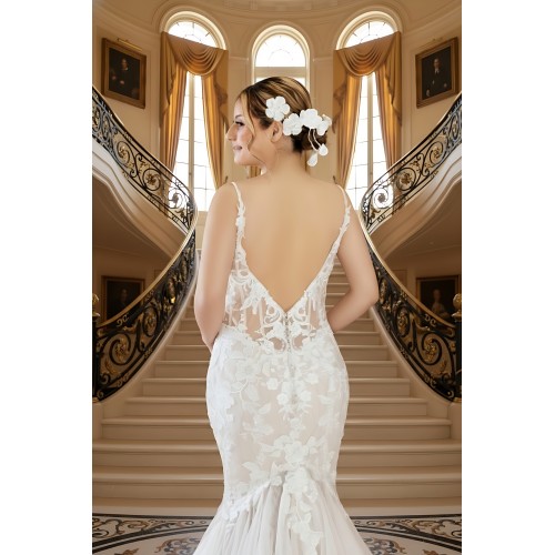 Mermaid Plunge V-Neck Sequined Floral Lace Appliqued Tulle Wedding Dress - LV-M2001