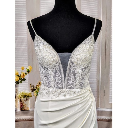 Sheath Crepe Beaded and Sequined Floral Lace Pleated Slit Skirt Wedding Dress - MO-S2001