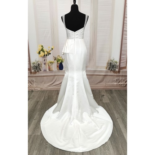 Fitted N Flare Satin Square Neckline Ruffle Slit Skirt Wedding Dress - MO-S2002