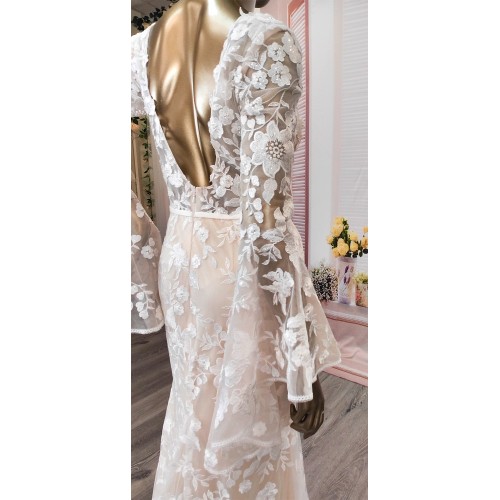 Sheath Sequined Floral Lace Bell Long Sleeves Boho Wedding Dress - MO-S6001